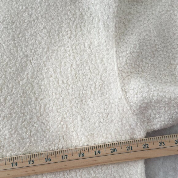 Zara Womens Cream Teddy Fleece Cropped Crew Neck Soft Cozy Sweater Size Small - Picture 6 of 9